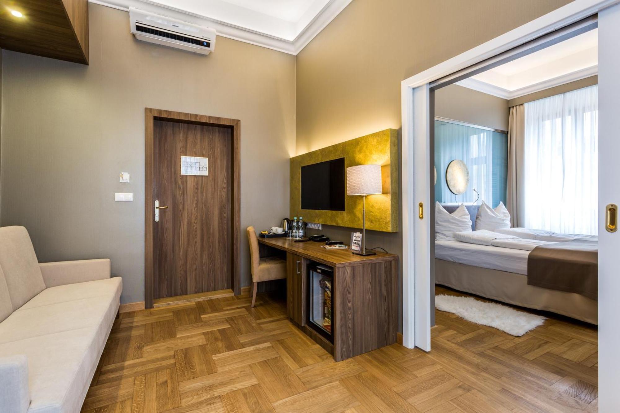 Suite